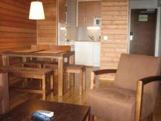 Дома для отпуска Holiday Home Ylläs chalets-c 3304 Юлляс Дом для отпуска-12